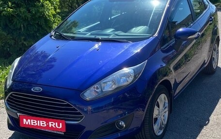 Ford Fiesta, 2015 год, 850 000 рублей, 1 фотография