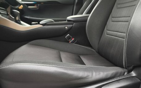 Lexus NX I, 2016 год, 2 800 000 рублей, 7 фотография