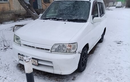 Nissan Cube II, 1998 год, 180 000 рублей, 2 фотография