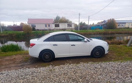 Chevrolet Cruze II, 2012 год, 600 000 рублей, 4 фотография