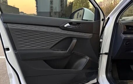 Volkswagen Tharu, 2021 год, 1 650 000 рублей, 11 фотография