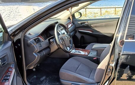 Toyota Camry, 2013 год, 1 600 000 рублей, 10 фотография