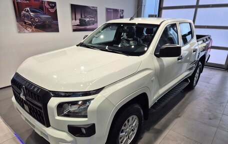 Mitsubishi L200, 2025 год, 4 290 000 рублей, 2 фотография