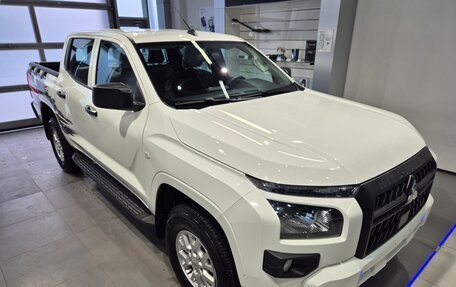 Mitsubishi L200, 2025 год, 4 290 000 рублей, 5 фотография