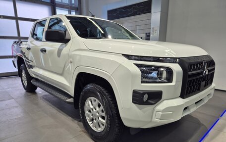 Mitsubishi L200, 2025 год, 4 290 000 рублей, 4 фотография