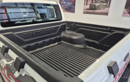 Mitsubishi L200, 2025 год, 4 290 000 рублей, 15 фотография
