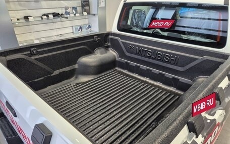 Mitsubishi L200, 2025 год, 4 290 000 рублей, 16 фотография