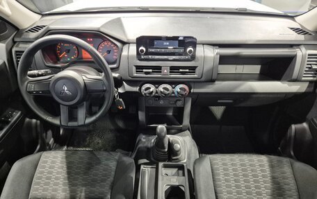 Mitsubishi L200, 2025 год, 4 290 000 рублей, 25 фотография