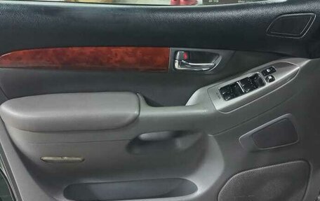 Toyota Land Cruiser Prado 120 рестайлинг, 2003 год, 2 000 000 рублей, 9 фотография