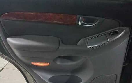 Toyota Land Cruiser Prado 120 рестайлинг, 2003 год, 2 000 000 рублей, 7 фотография