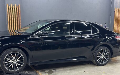 Toyota Camry, 2021 год, 3 800 000 рублей, 3 фотография