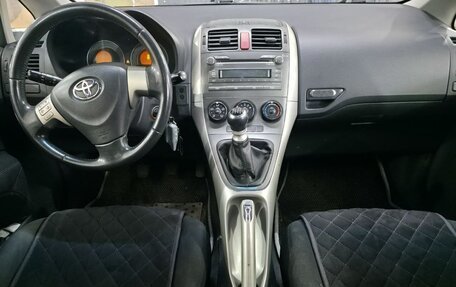 Toyota Auris II, 2009 год, 730 000 рублей, 9 фотография