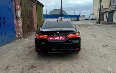 Toyota Camry, 2021 год, 3 800 000 рублей, 9 фотография