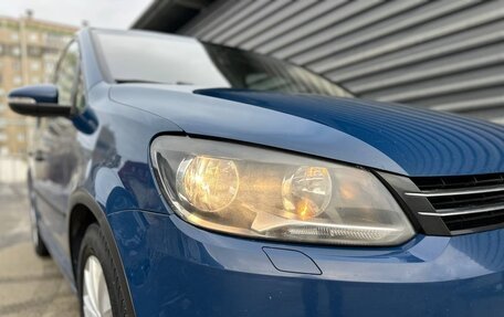 Volkswagen Touran III, 2012 год, 935 000 рублей, 4 фотография