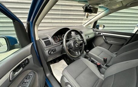 Volkswagen Touran III, 2012 год, 935 000 рублей, 17 фотография