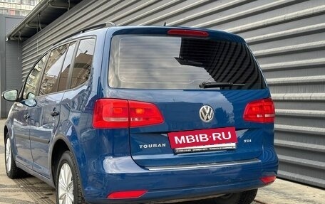 Volkswagen Touran III, 2012 год, 935 000 рублей, 14 фотография