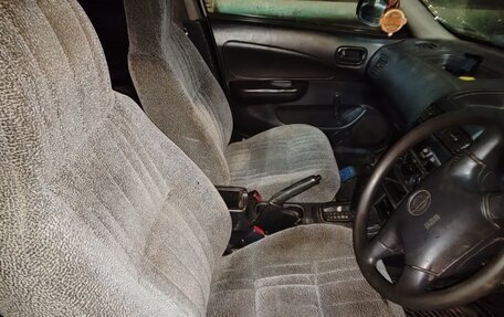 Nissan AD II, 2000 год, 240 000 рублей, 10 фотография