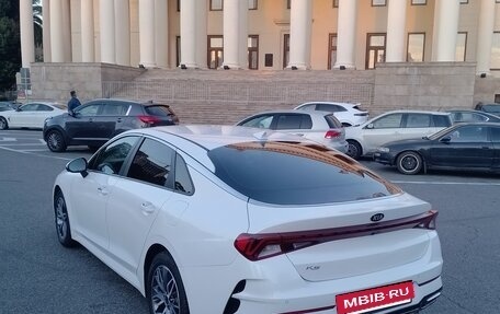 KIA K5, 2021 год, 2 300 000 рублей, 6 фотография