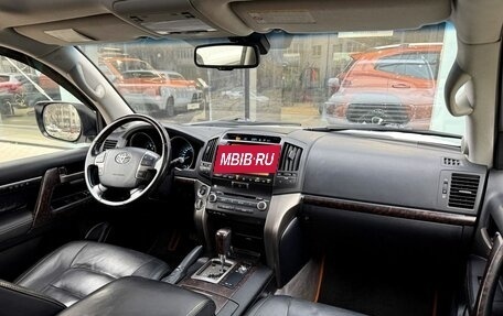 Toyota Land Cruiser 200, 2011 год, 3 410 000 рублей, 9 фотография