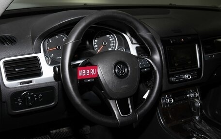 Volkswagen Touareg III, 2010 год, 1 798 000 рублей, 5 фотография