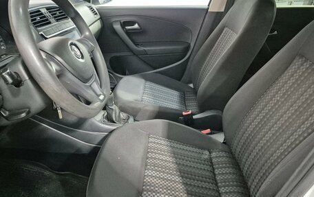 Volkswagen Polo VI (EU Market), 2016 год, 957 000 рублей, 12 фотография