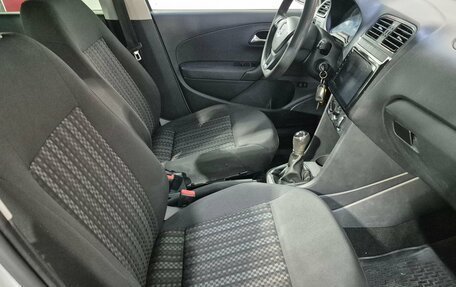 Volkswagen Polo VI (EU Market), 2016 год, 957 000 рублей, 13 фотография