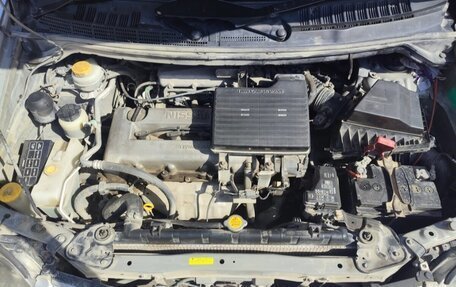 Nissan Tino, 2000 год, 240 000 рублей, 13 фотография