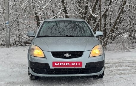 KIA Rio II, 2007 год, 395 000 рублей, 10 фотография