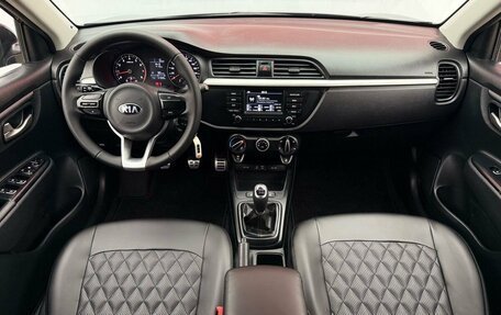 KIA Rio IV, 2018 год, 1 090 000 рублей, 7 фотография