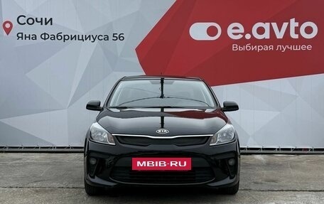 KIA Rio IV, 2018 год, 1 090 000 рублей, 2 фотография