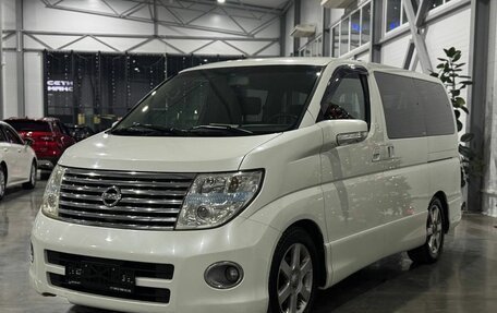 Nissan Elgrand III, 2005 год, 1 478 000 рублей, 1 фотография