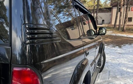 Toyota Land Cruiser Prado 90 рестайлинг, 1997 год, 1 300 000 рублей, 19 фотография