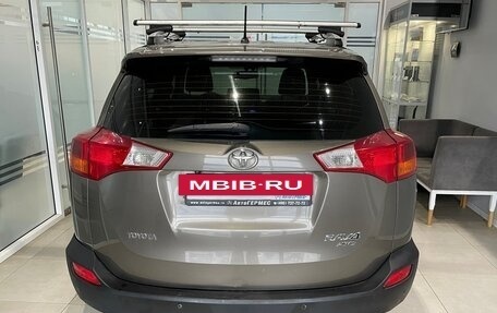 Toyota RAV4, 2014 год, 1 600 000 рублей, 3 фотография