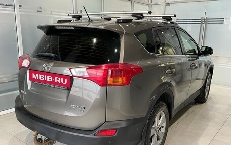 Toyota RAV4, 2014 год, 1 600 000 рублей, 4 фотография
