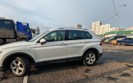 Volkswagen Tiguan II, 2017 год, 2 200 000 рублей, 5 фотография