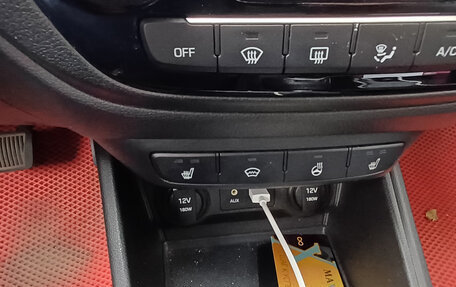 Hyundai Solaris II рестайлинг, 2017 год, 1 370 000 рублей, 4 фотография