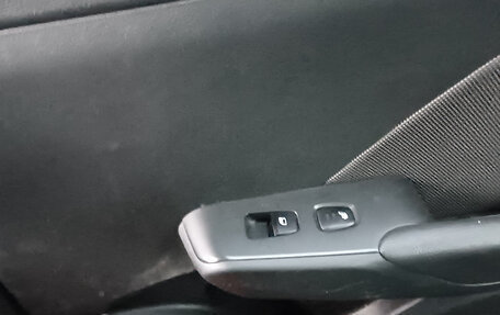 Hyundai Solaris II рестайлинг, 2017 год, 1 370 000 рублей, 5 фотография