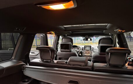 Mercedes-Benz GLS, 2016 год, 4 300 000 рублей, 19 фотография