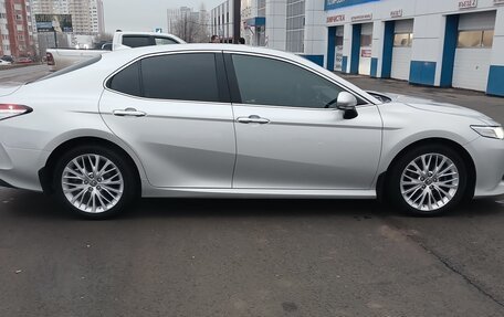 Toyota Camry, 2020 год, 2 950 000 рублей, 17 фотография