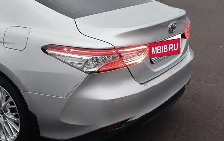 Toyota Camry, 2020 год, 2 950 000 рублей, 13 фотография