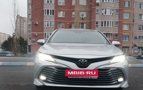 Toyota Camry, 2020 год, 2 950 000 рублей, 16 фотография