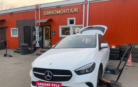 Mercedes-Benz B-Класс, 2019 год, 2 600 000 рублей, 9 фотография