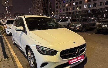 Mercedes-Benz B-Класс, 2019 год, 2 600 000 рублей, 15 фотография