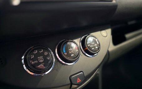 Nissan Note II рестайлинг, 2012 год, 680 000 рублей, 14 фотография