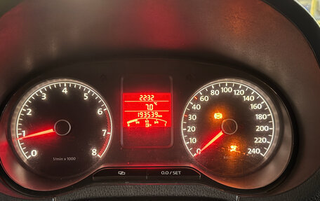 Volkswagen Polo VI (EU Market), 2011 год, 625 000 рублей, 2 фотография