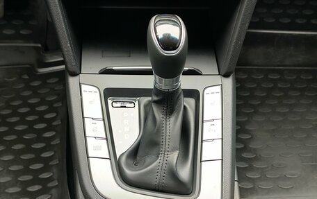 Hyundai Elantra VI рестайлинг, 2017 год, 1 250 000 рублей, 11 фотография