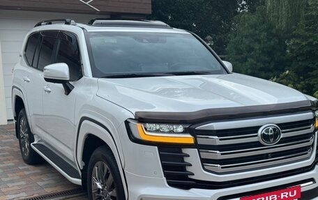 Toyota Land Cruiser, 2021 год, 13 900 000 рублей, 3 фотография