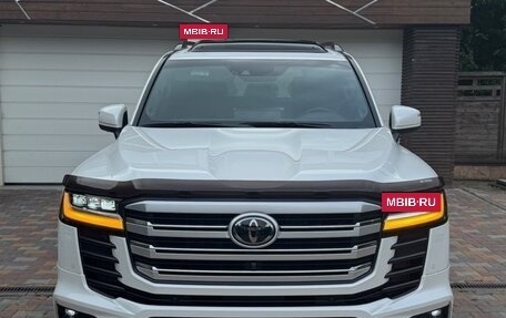 Toyota Land Cruiser, 2021 год, 13 900 000 рублей, 2 фотография