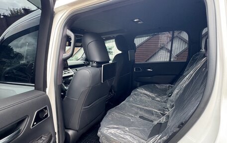 Toyota Land Cruiser, 2021 год, 13 900 000 рублей, 10 фотография