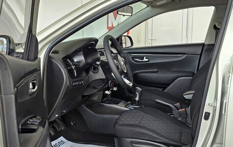 KIA Rio IV, 2018 год, 1 549 000 рублей, 11 фотография